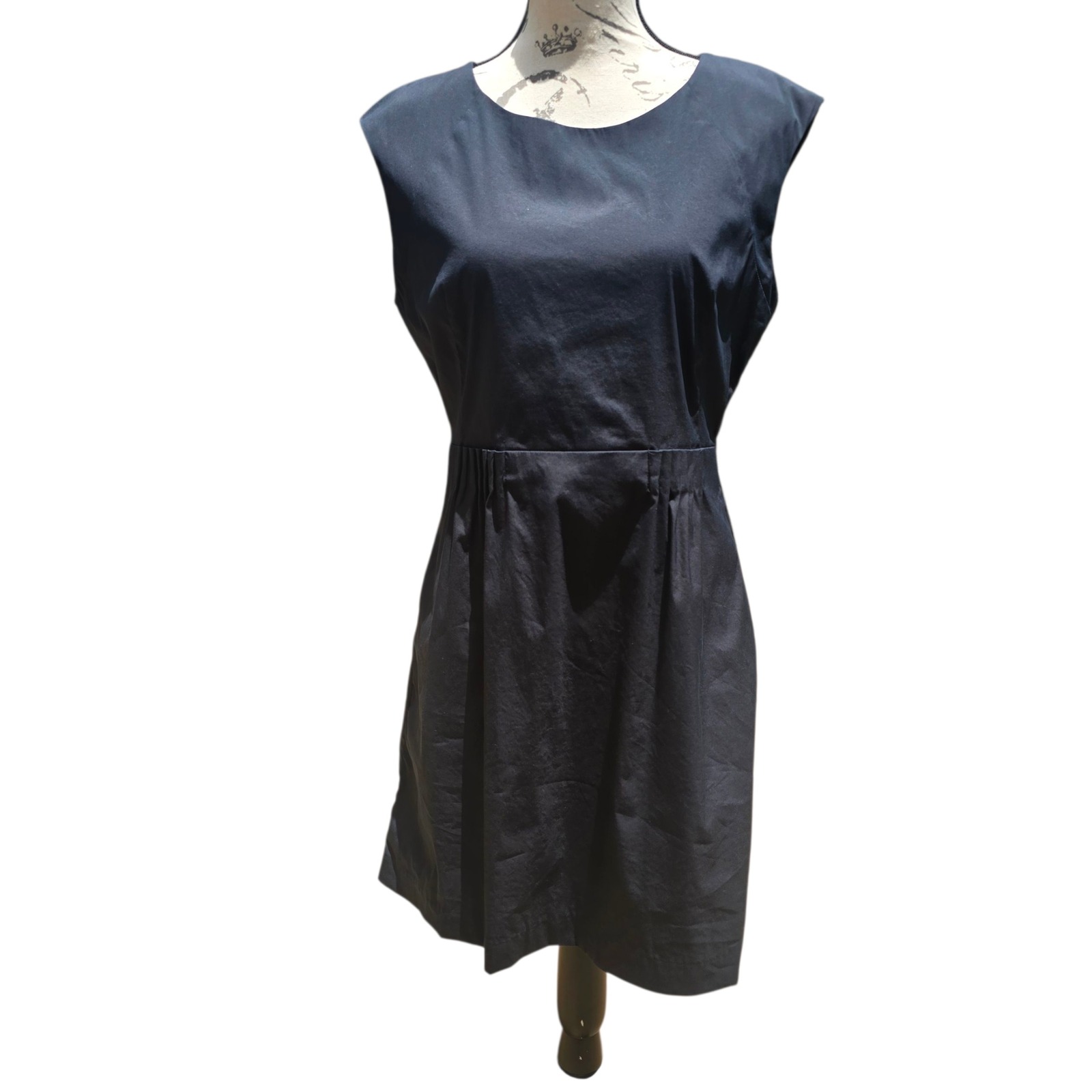 Theory Black Dress Sleeveless Pleats Pockets Workwear Dress Women's Size 8